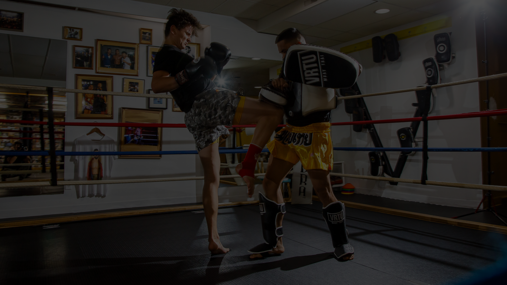 Premium Photo | Two man fighting thai boxing kickboxing on stage ring  boxers athletes training muay thai at gym